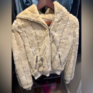 Juicy Couture Cream Puffer Jacket